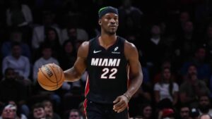 Read more about the article Jimmy Butler trade rumors tracker: Latest news on Warriors, Rockets, other potential landing spots for Heat star