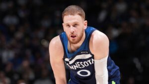 Read more about the article Wolves’ Donte DiVincenzo (left toe sprain) out indefinitely